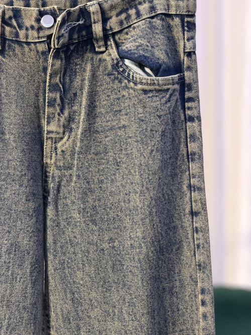 Jean
